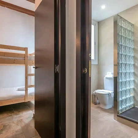 3bd With Private Terrace Right By Sagrada Familia Appartement *
