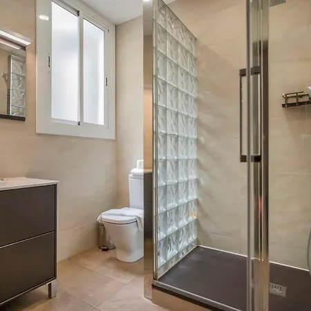 3bd With Private Terrace Right By Sagrada Familia Appartement