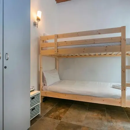 3bd With Private Terrace Right By Sagrada Familia Appartamento