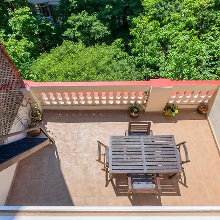 3bd With Private Terrace Right By Sagrada Familia Appartement *